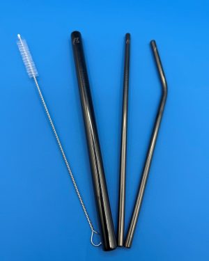 Black Straw Pack